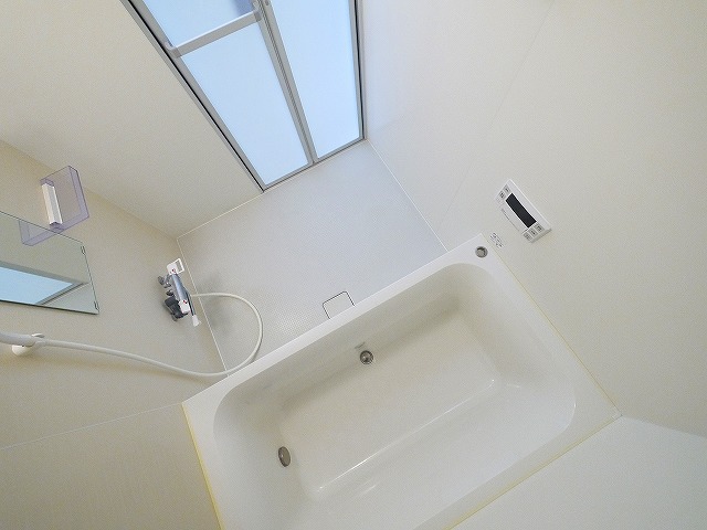 バス・シャワールーム　お風呂で日々の疲れを落としましょう