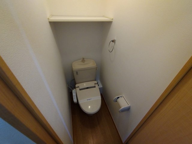 トイレ　温水洗浄便座設置