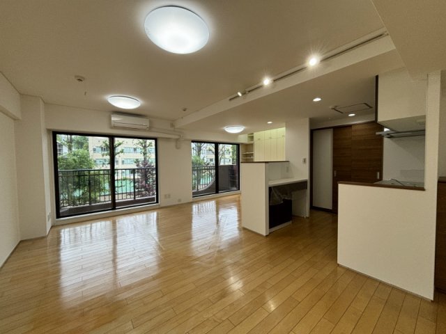 居室・リビング　居室