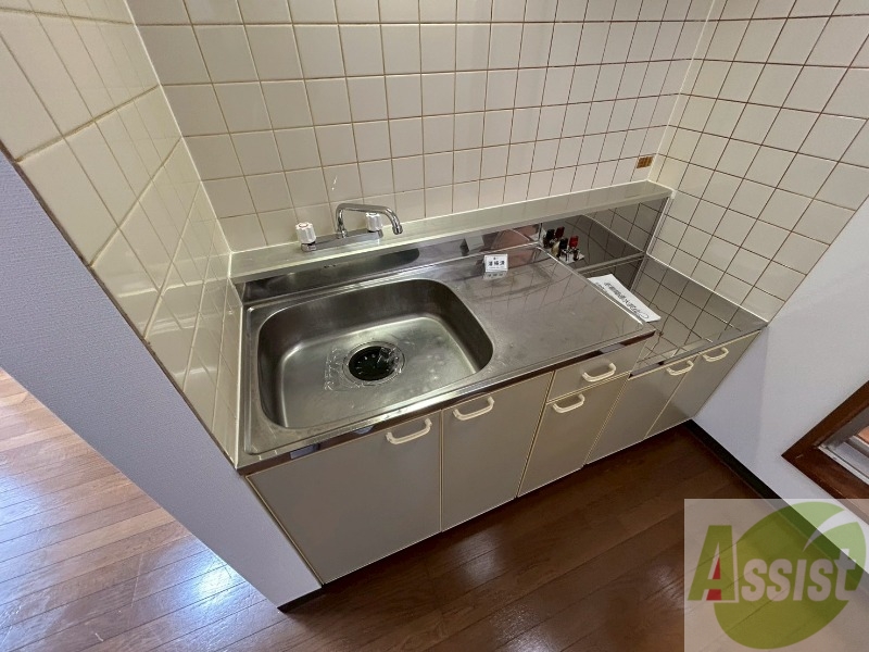 キッチン　キッチンはスペースも広々していて使いやすそうですよ！