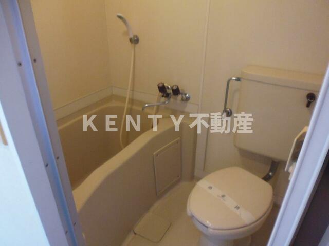 バス・シャワールーム　日々の疲れを癒すお風呂付です