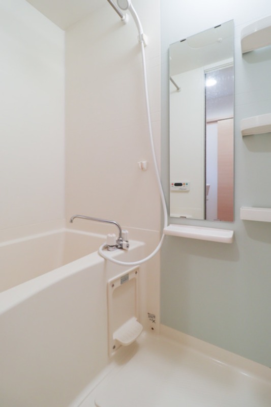 バス・シャワールーム　図面と現状に相違がある場合には現状を優先