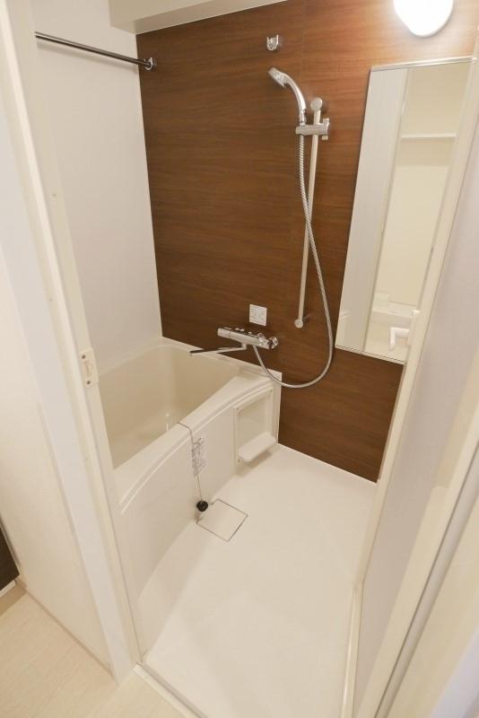 バス・シャワールーム　バス※別部屋参考写真