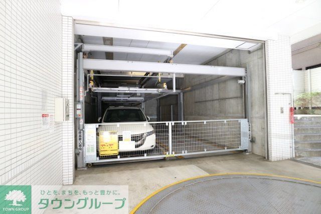 駐車場　※参考写真