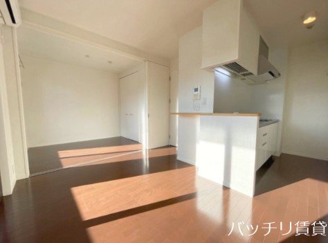 居室・リビング　写真は同タイプの別室参考写真になります。