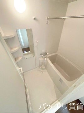 バス・シャワールーム　写真は同タイプの別室参考写真になります。