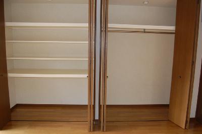 バルコニー　収納