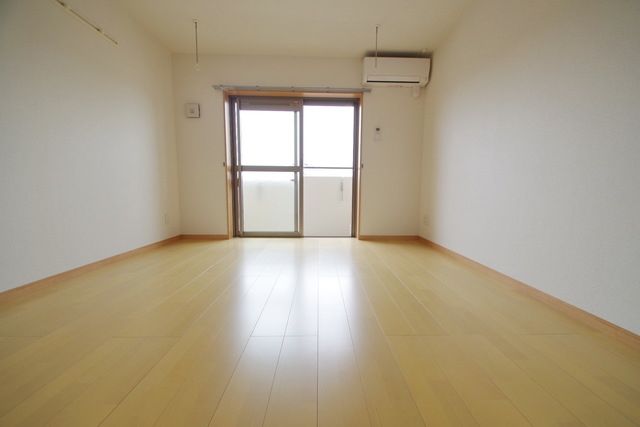 居室・リビング　★綺麗なフローリングのお部屋です★