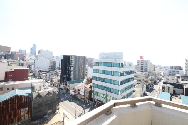 バルコニー　※別室の参考写真の為、現況優先です。