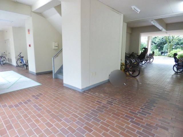 エントランス　外観