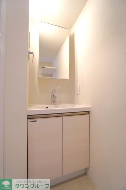 洗面設備　※写真は同タイプ住戸です。