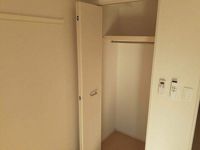 玄関　エアコン完備