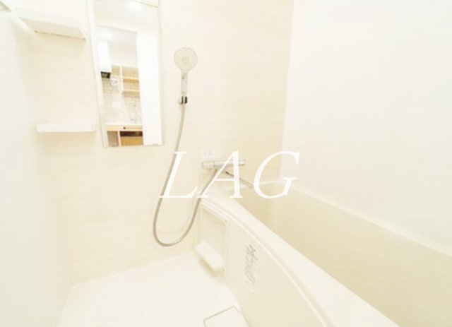 バス・シャワールーム　お風呂です。