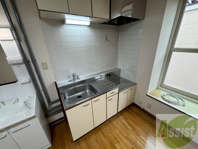 キッチン　キッチンはスペースも広々していて使いやすそうですよ！