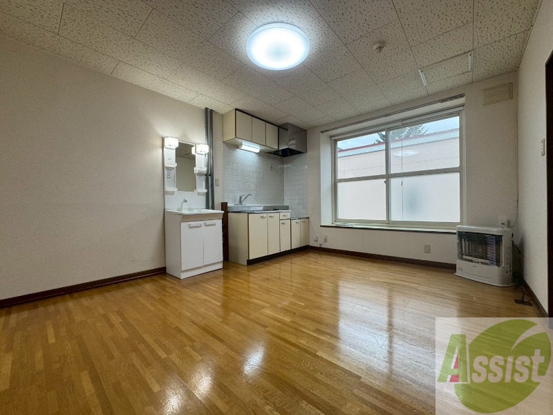 居室・リビング　広くてキレイなお部屋が広がっていて、充実した生活が送れそう。