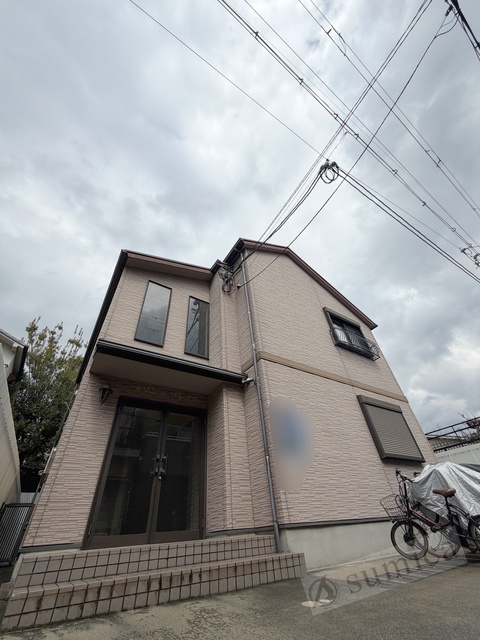 エントランス　小型犬も一緒に住めます