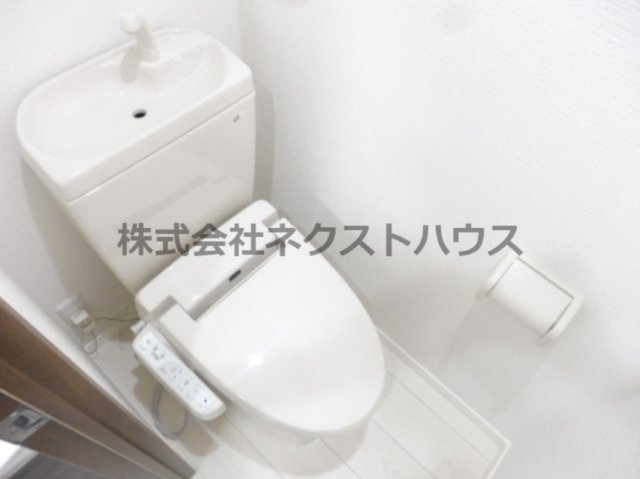 トイレ　別部屋参考写真です