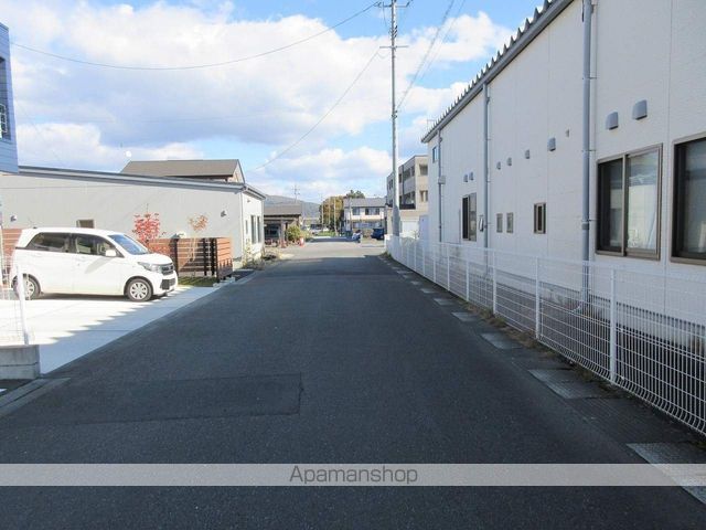 その他　周辺道路（その他）まで0m