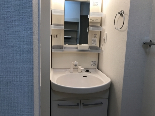 洗面設備　洗面化粧台