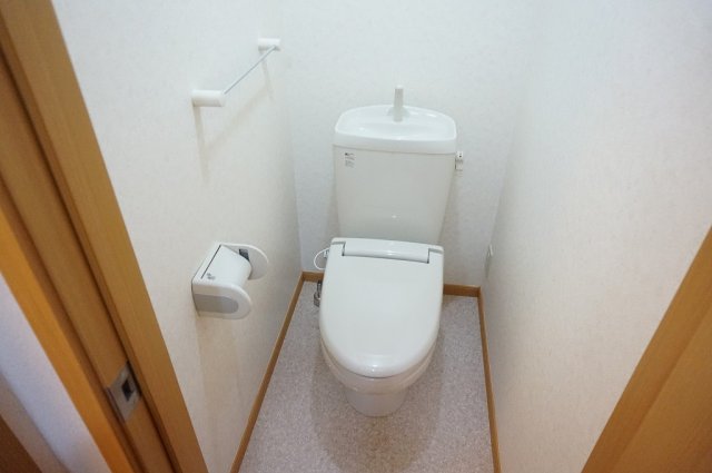 トイレ　シンプルで使いやすいトイレです