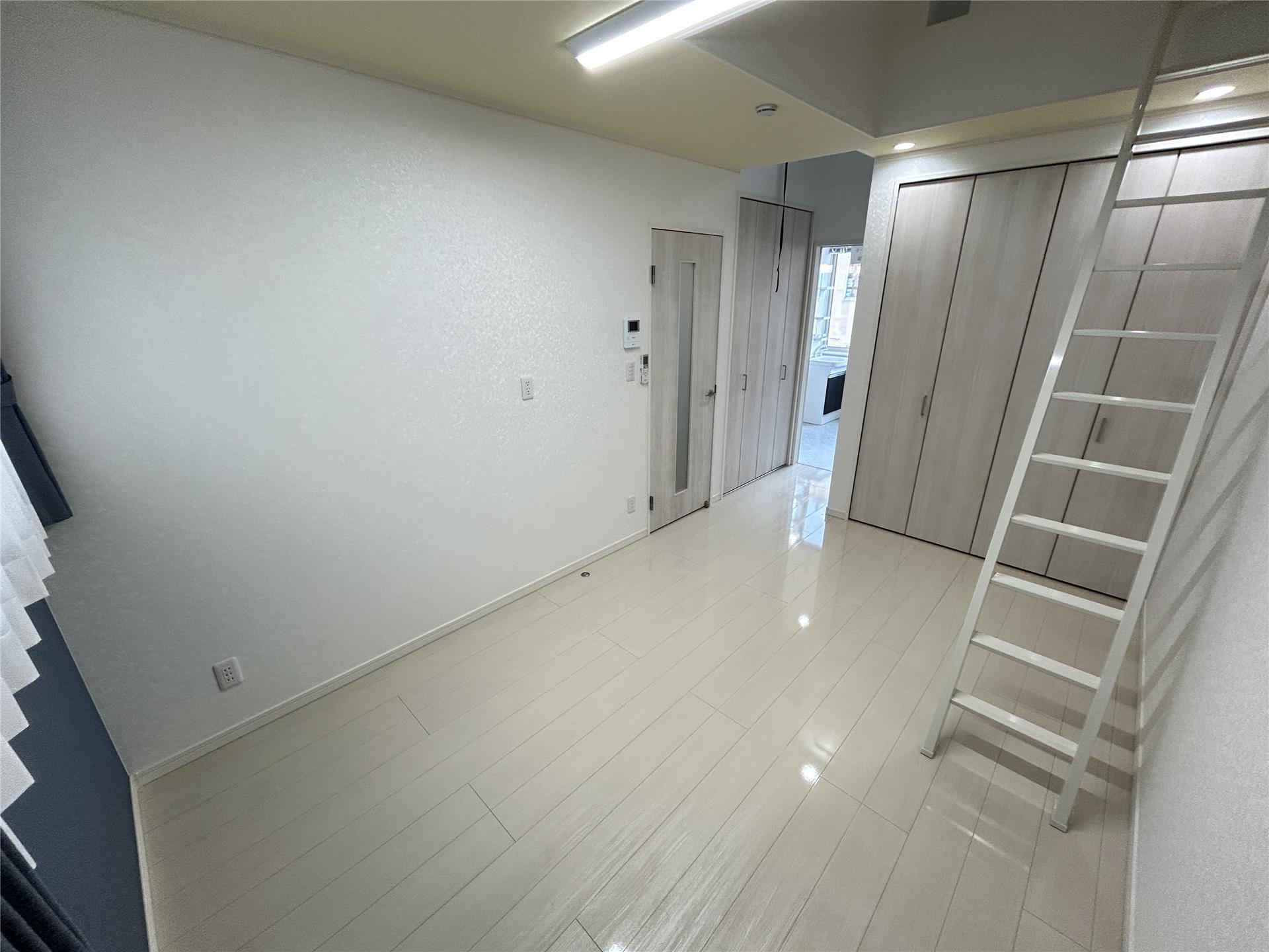 居室・リビング　居室