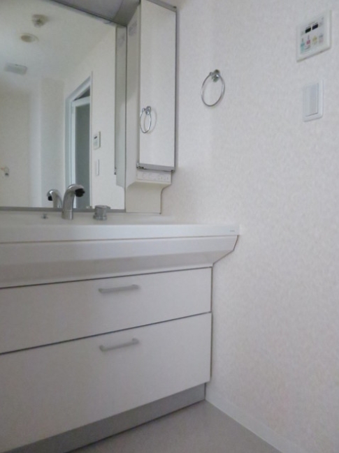 洗面設備　弊社は都内全域の物件をご紹介可能です！