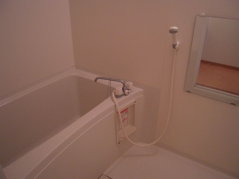 バス・シャワールーム　きれいなお風呂です