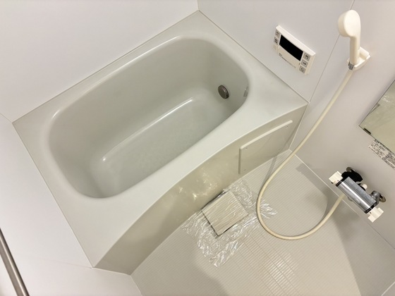 バス・シャワールーム　バス