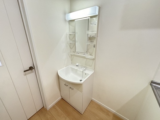 洗面設備　洗髪洗面化粧台