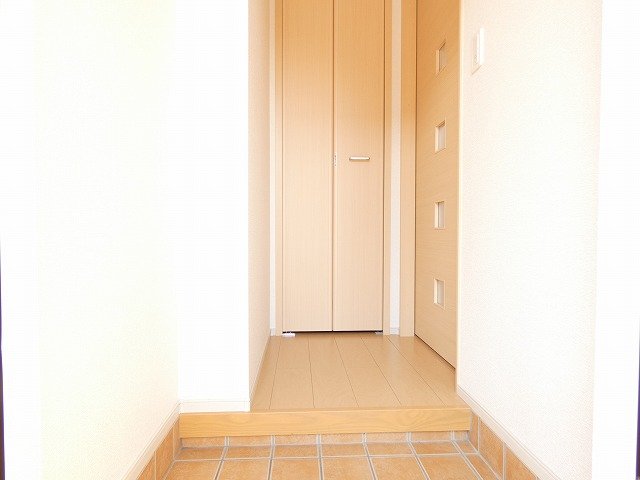 玄関　ゆったりとした玄関です