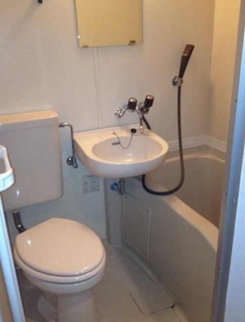 バス・シャワールーム