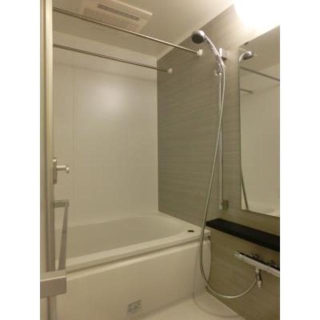 バス・シャワールーム　※写真は同タイプ住戸です。