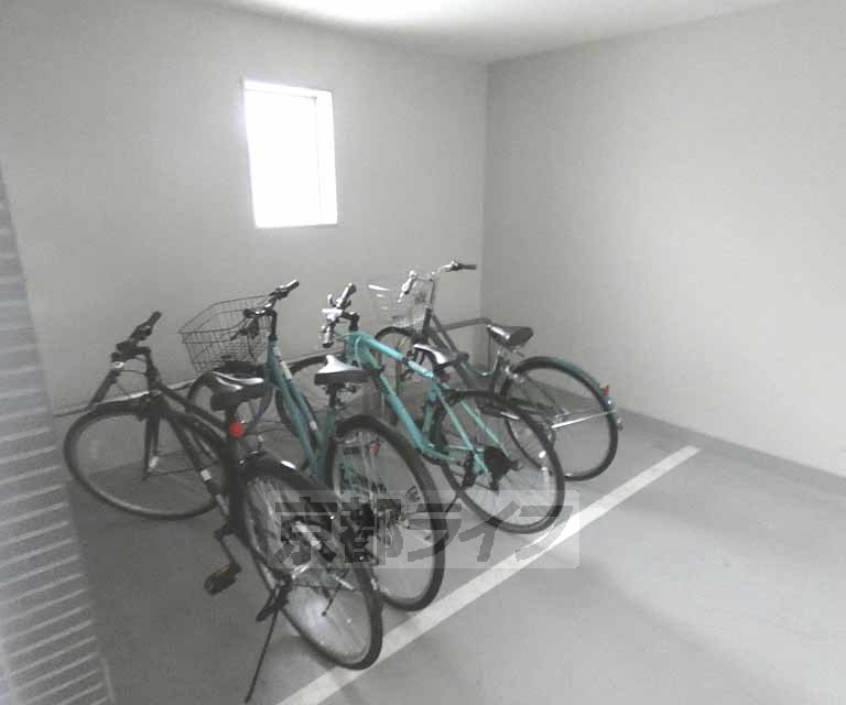 その他共有部分　駐輪場です。