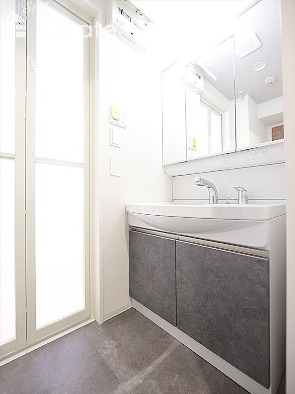 洗面設備　洗面所