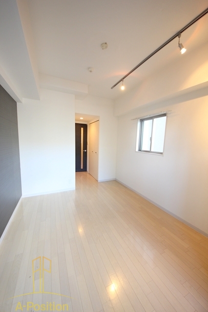 居室・リビング　エスリード梅田西第5