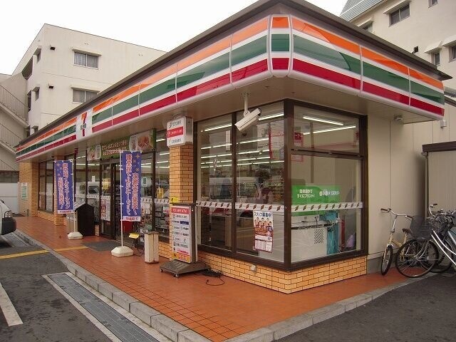 コンビニ　セブンイレブン池田旭丘1丁目店（コンビニ）まで868m