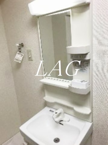 洗面設備　洗面台です。(別部屋参考写真です。)