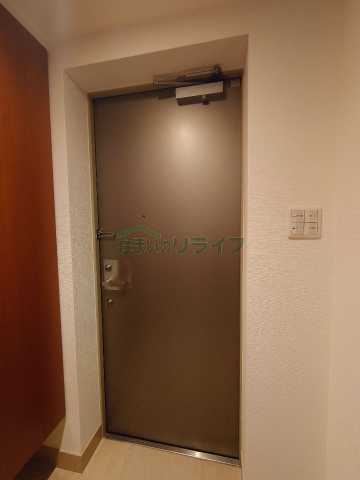 玄関　ヒルズ目白台