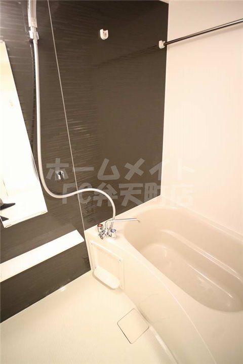 バス・シャワールーム　ゆったり過ごせるお風呂です