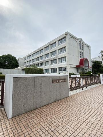 高校・高専　神奈川県立湘南台高等学校（高校・高専）まで378m