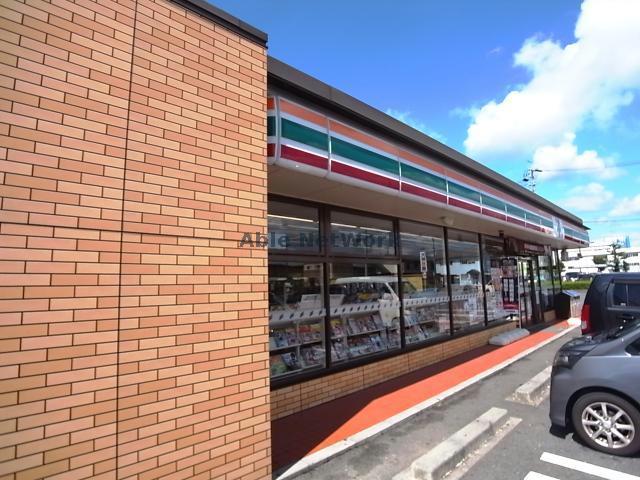 コンビニ　セブンイレブン本巣宗慶店（コンビニ）まで913m
