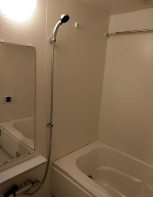 バス・シャワールーム　別部屋画像参照