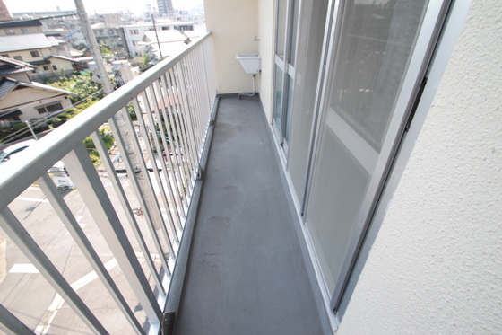 バルコニー　※別部屋の写真です