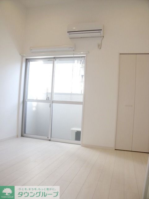 居室・リビング　現地待ち合わせ歓迎♪お問合せはタウンハウジング千葉店まで！