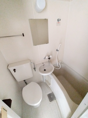 トイレ　バストイレ併設