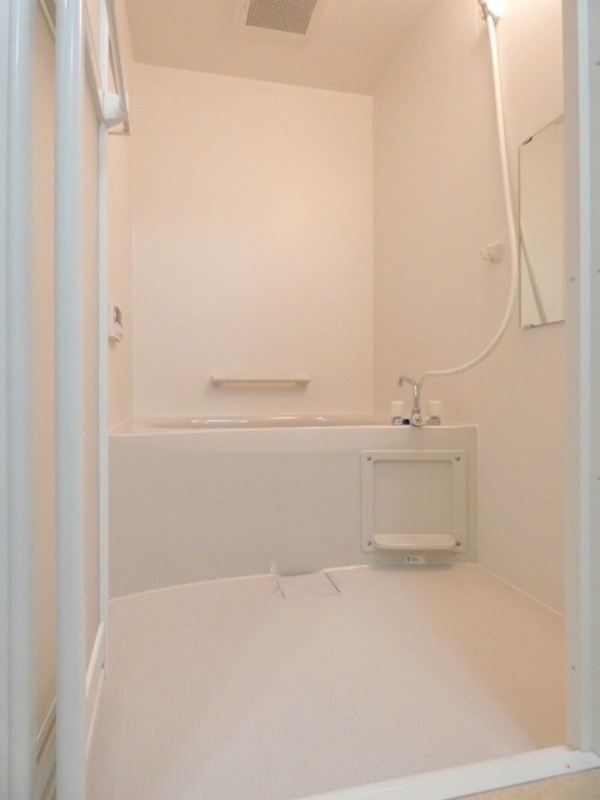 バス・シャワールーム　図面と現状に相違がある場合には現状を優先