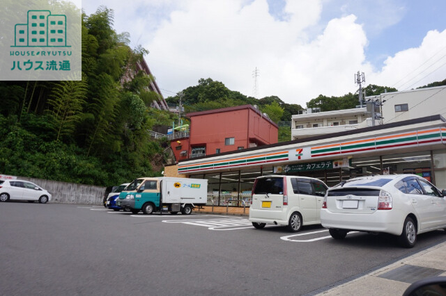 コンビニ　セブンイレブン長崎三原2丁目店（コンビニ）まで815m