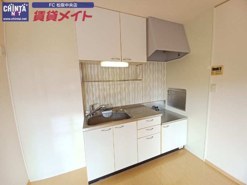 キッチン　同型参考写真