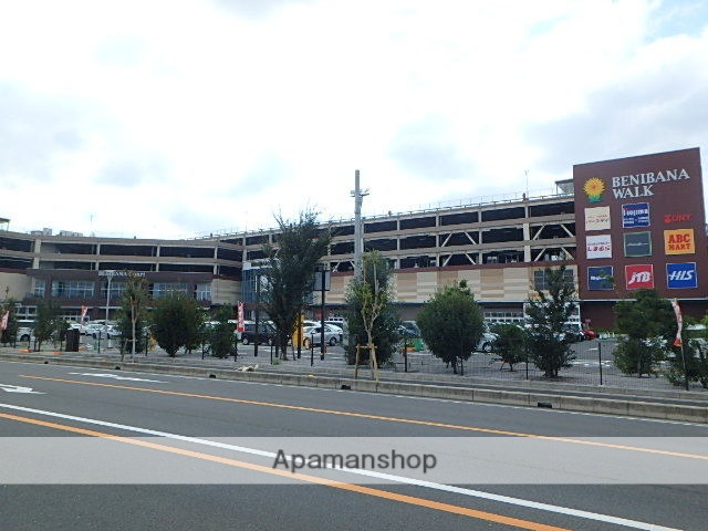 ショッピングセンター　ベニバナウォーク桶川（ショッピングセンター）まで789m