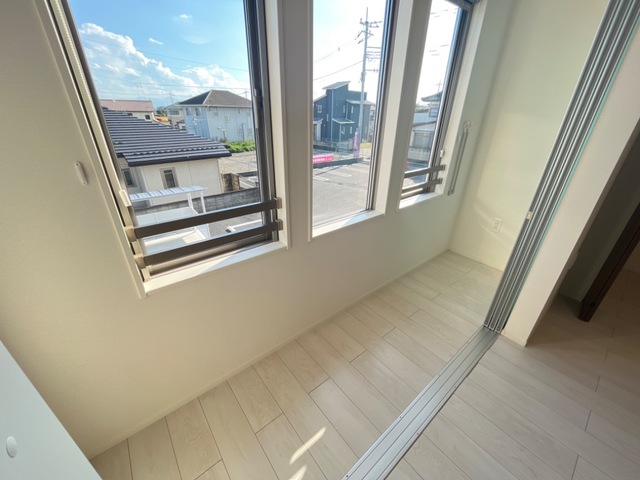バルコニー　建築中ですので同施工会社のイメージ写真です。